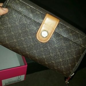 Rioni wallet